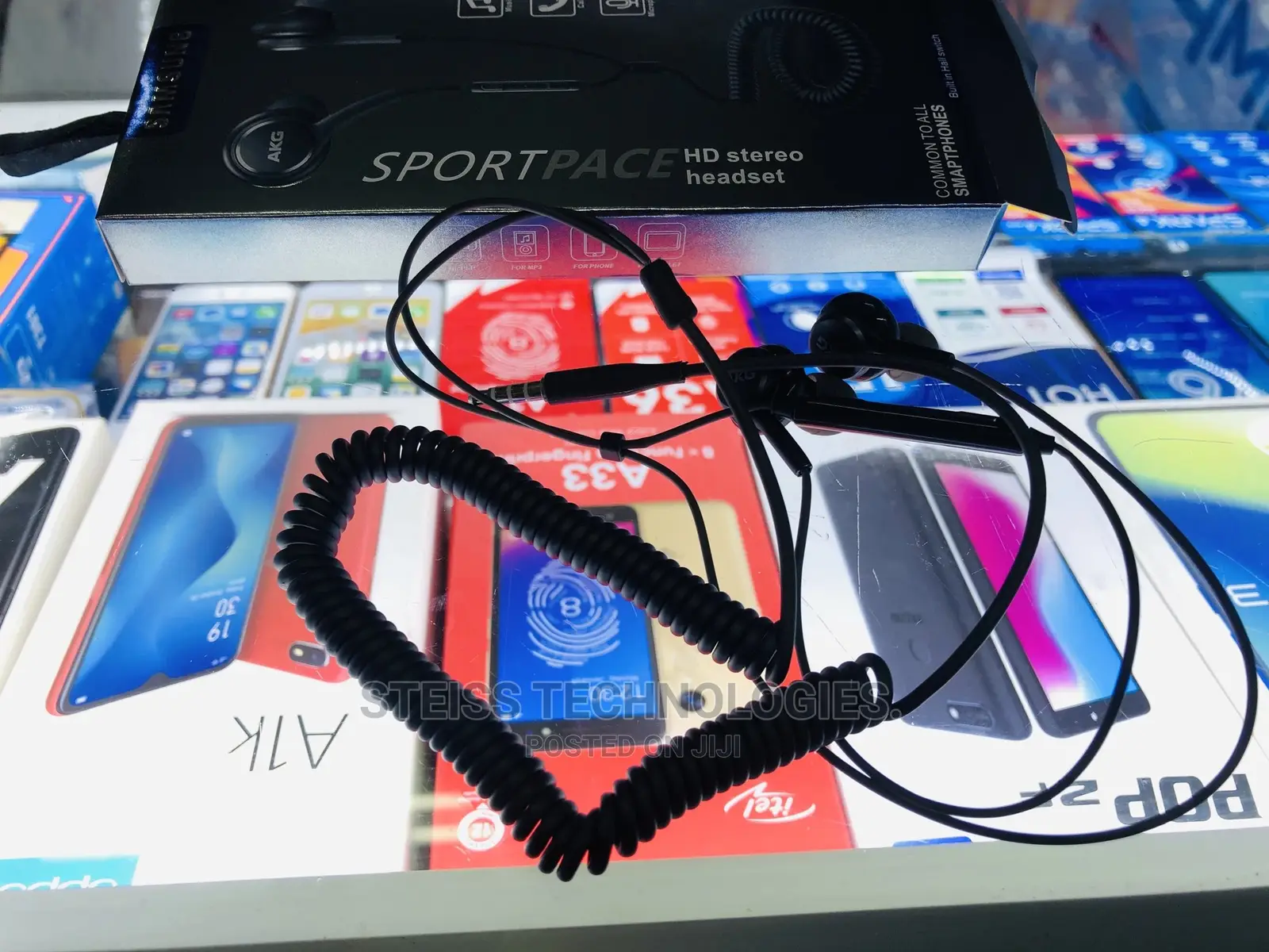 Akg Earphones