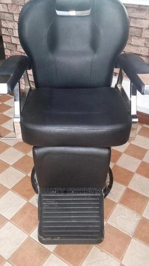 Barber Seat/Chair - thumbnail 2