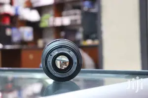 Superior Nikon 28-70 Full Frame Lens