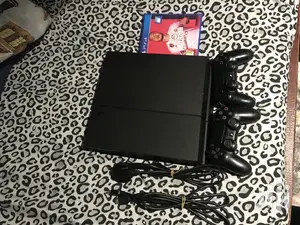 PS4 Standard With Fifa20