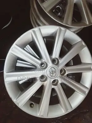 Hurrier Original Silver Sport Rim Size17 Set