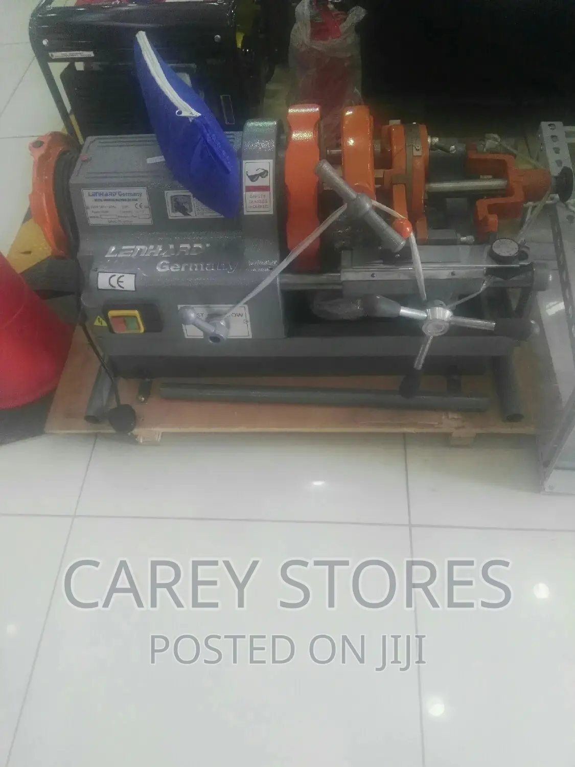 Pipe Threading Machine