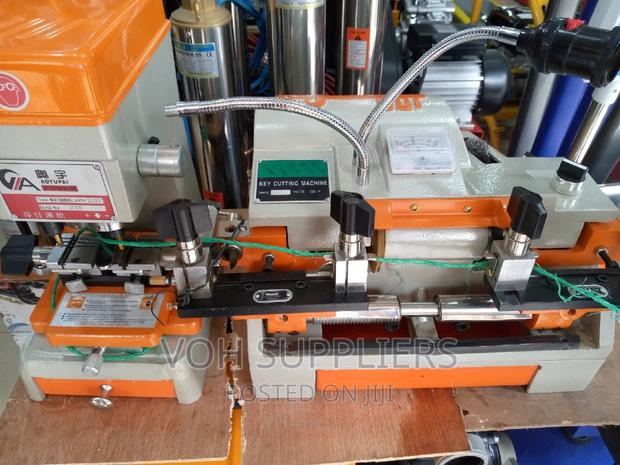 Electrical Key Cutting Machine - thumbnail 2