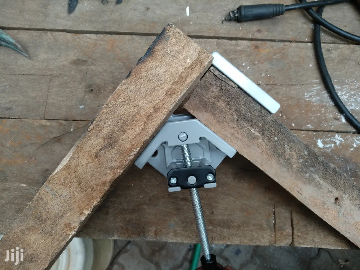Angle Clamps for Wood/Welding Works
