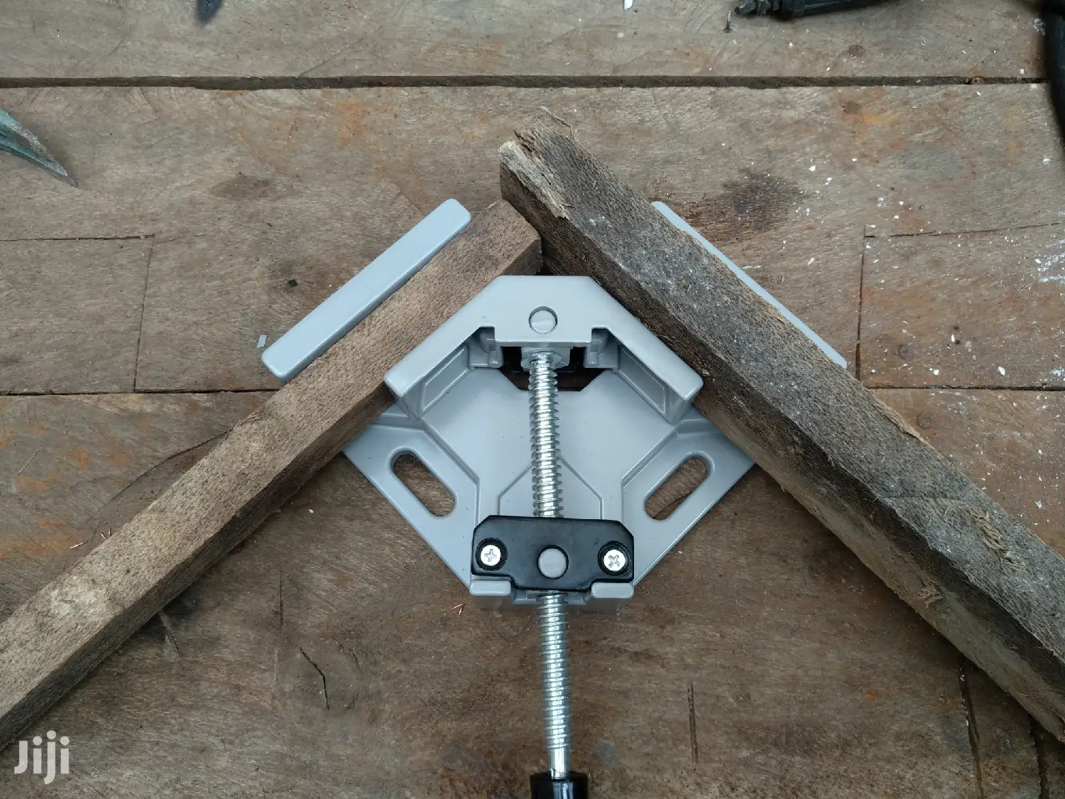 Angle Clamps for Wood/Welding Works