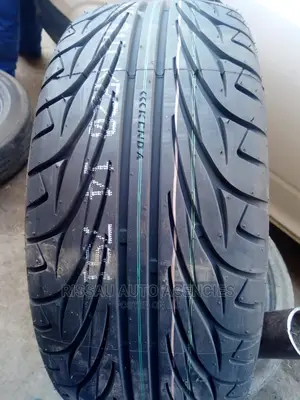 215/55 R 17 Sport Car Kenda Tyres