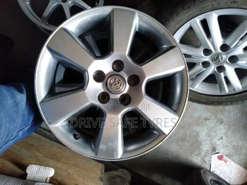 17 Inch Ex Japan Lexus Rim