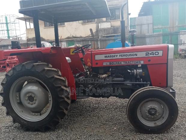 Mf 240 2wd 50hp 2020 Model - thumbnail 2
