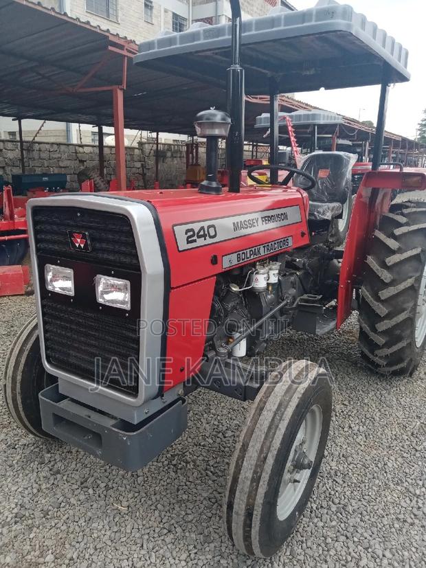 Mf 240 2wd 50hp 2020 Model - thumbnail 3