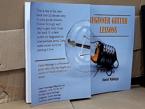 Beginner Guitar Lesson Book - main view
