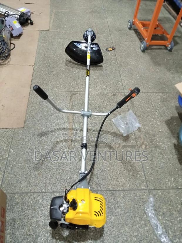 Wasp Brush Cutter Machine