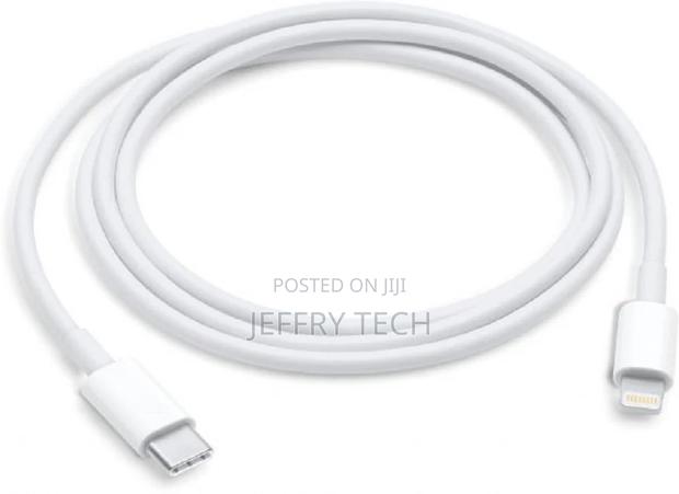 Apple USB-C to Lightning Cable 1 M