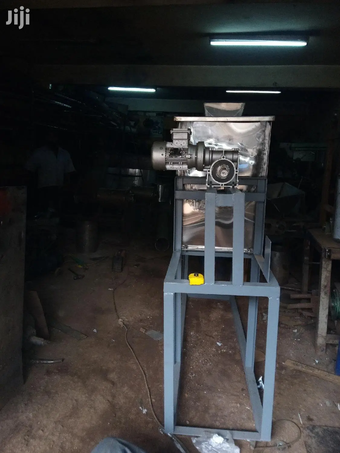 Ribbon Blade Mixer
