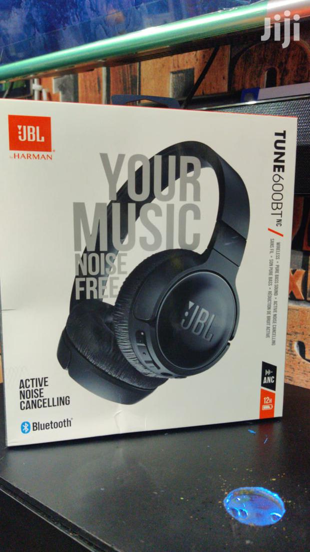JBL Live 600bt