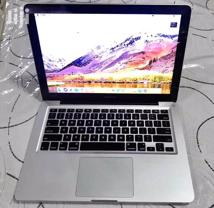 Laptop HP 15-Ra003nia 4GB Intel Core I5 HDD 500GB