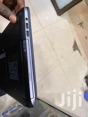 Laptop HP EliteBook 820 G1 4GB Intel Core i5 HDD 500GB