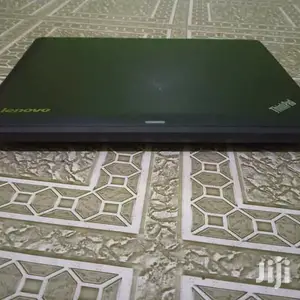 Laptop Lenovo ThinkPad X131e 4GB Intel Core 2 Duo HDD 250GB