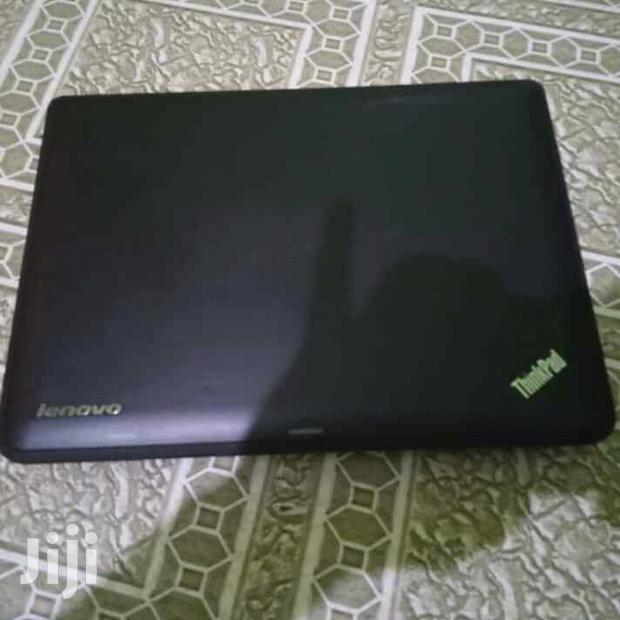 Laptop Lenovo ThinkPad X131e 4GB Intel Core 2 Duo HDD 250GB