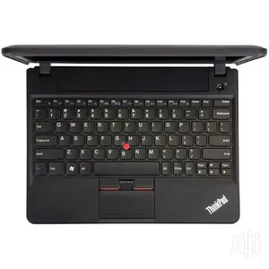 Laptop Lenovo ThinkPad X131e 4GB Intel Core 2 Duo HDD 250GB