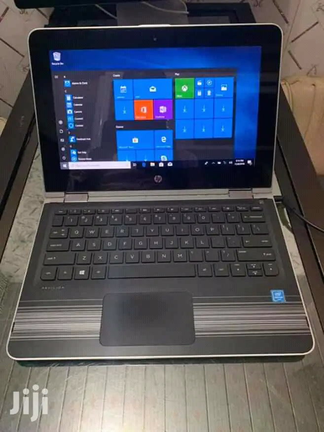 Laptop HP Pavilion X360 14 4GB Intel Core I3 HDD 1T