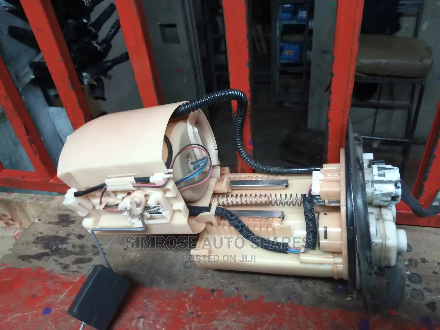Fuel Pump Complete for Toyota Axio,Fieder Available 4wd.