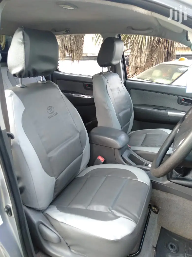 Hilux Seat Covers