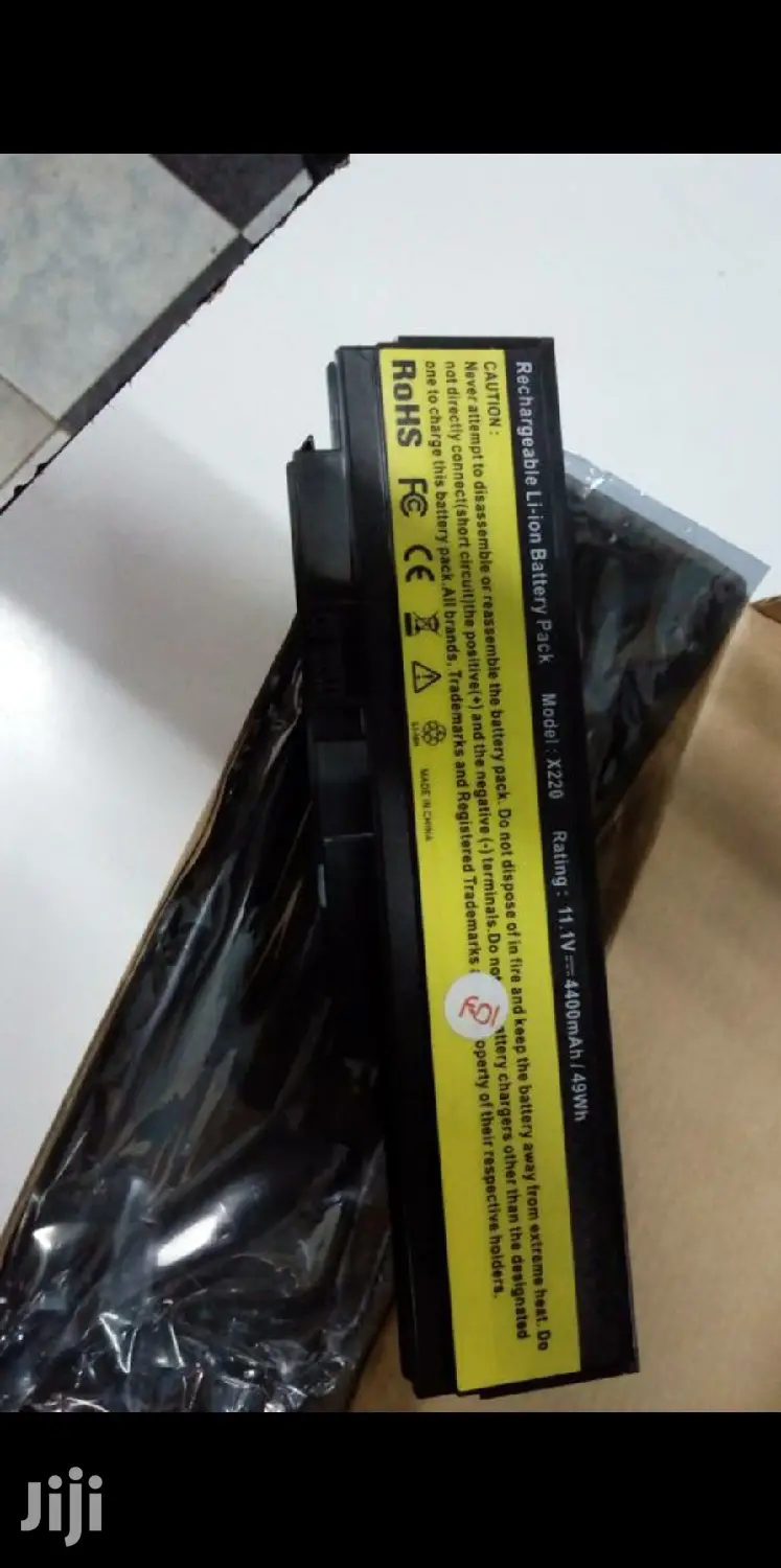 Laptop Batteries Toshiba Hp Dell Available