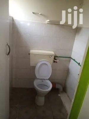 Buruburu Very Spacious 1 Bedroom House To Let