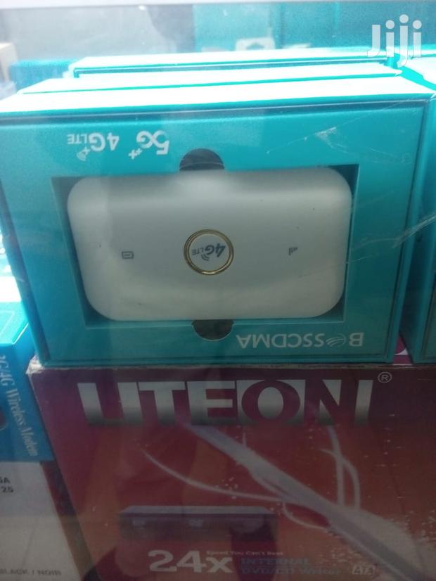 Portable Wifi Router - main view