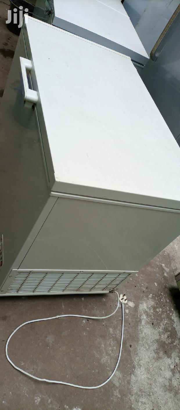 400L Deep Freezer - thumbnail 3
