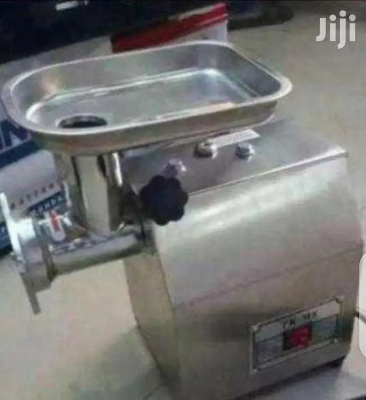 Pocket Friendly Meat Mincer M8