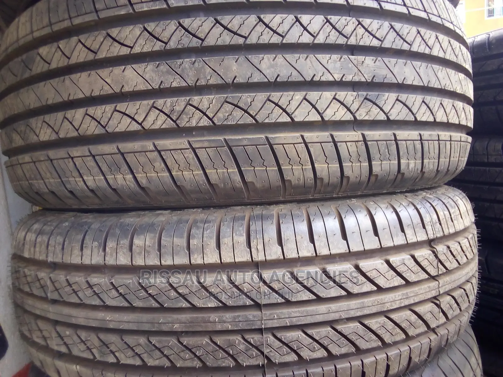 225/60 R 16 Maxtrek Tyres