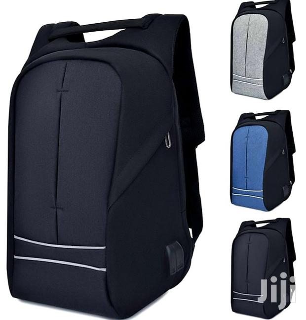 Antitheft Backpack Bag With Usb Port And Audio Port - thumbnail 2