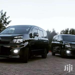 7 Seater Chauffeured Noah/ Voxy Cars For Hire