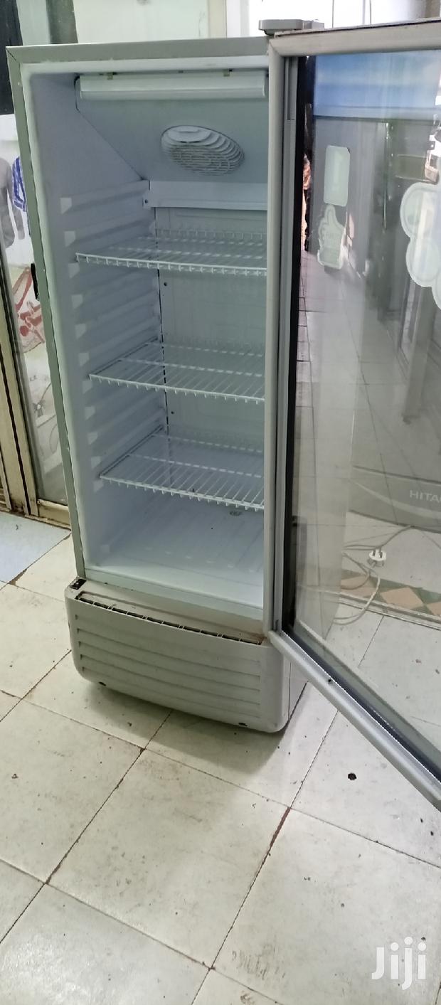 Mika Display Fridge - main view