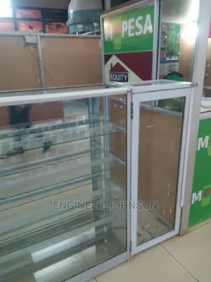 Aluminium and Glass Displays