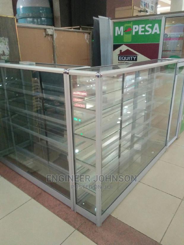 Aluminium and Glass Displays - thumbnail 2
