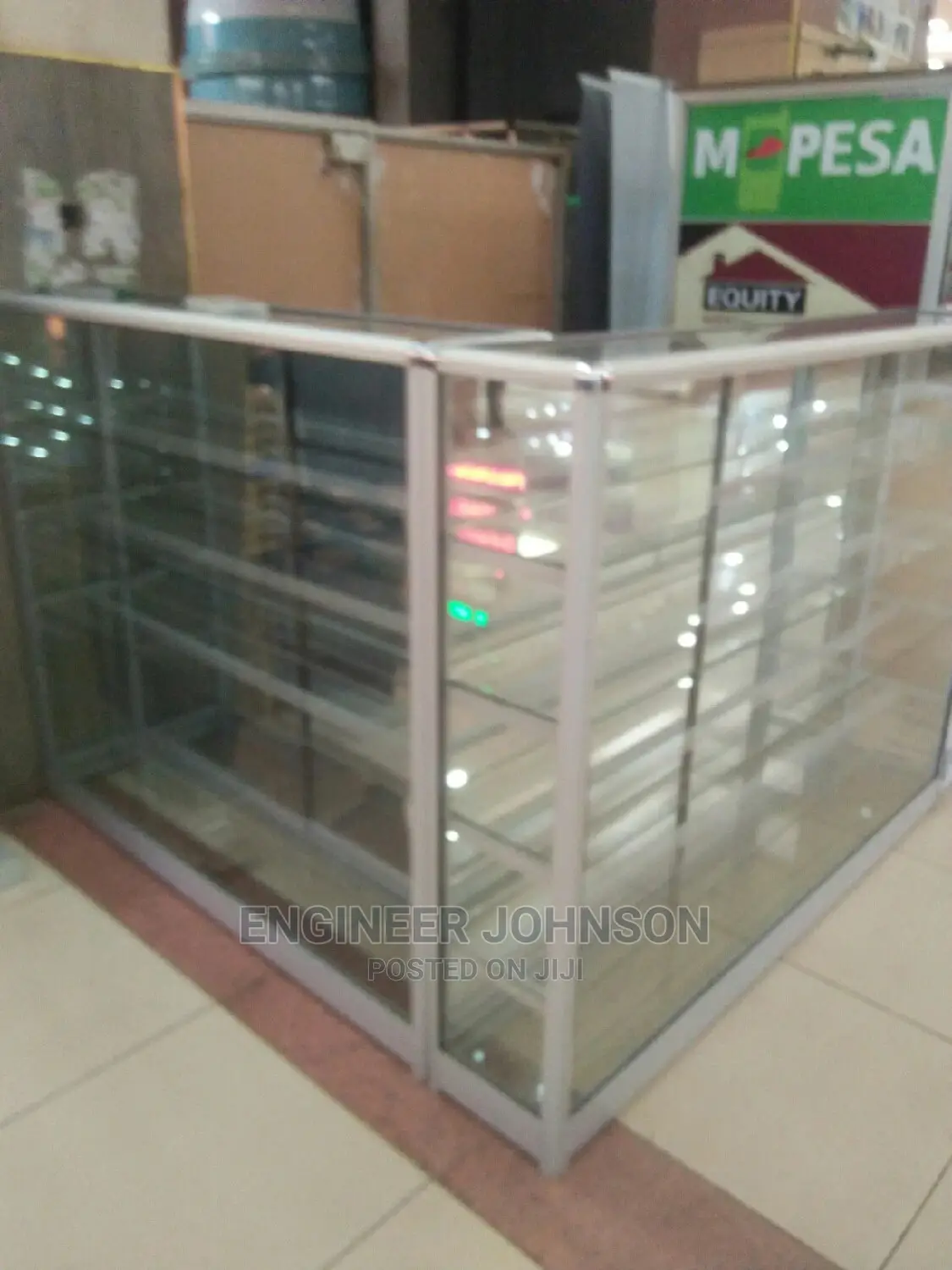 Aluminium and Glass Displays