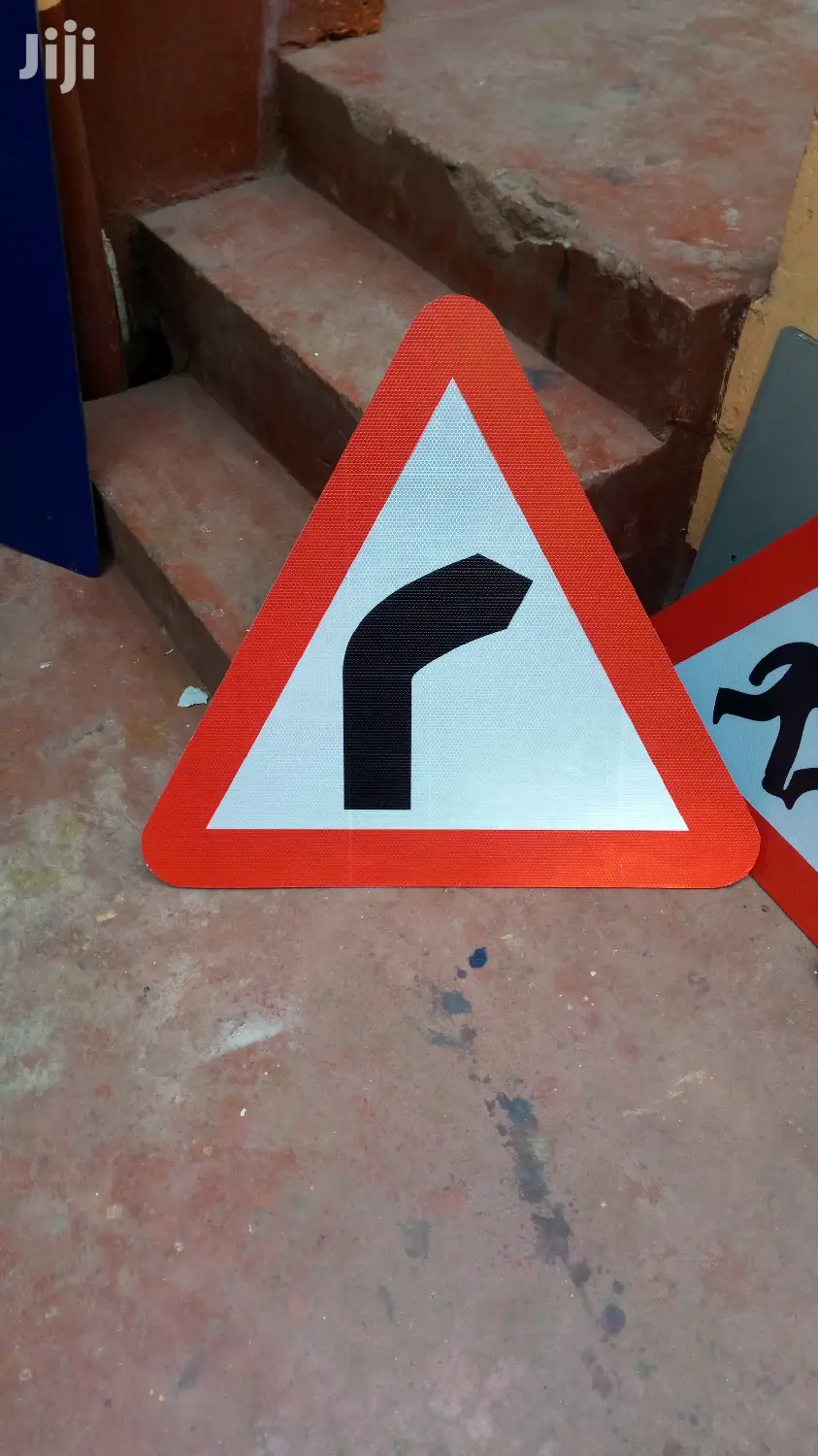 Road/Traffic Signs