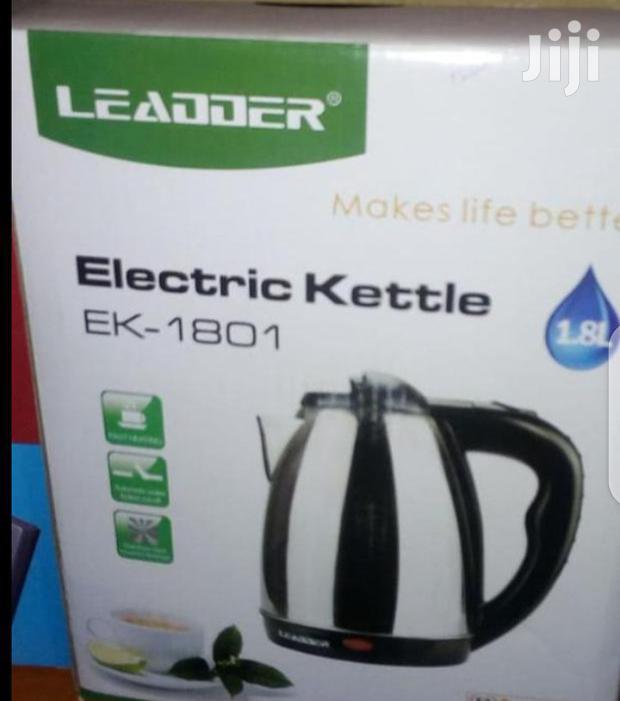High Quality Electric Kettle - main view