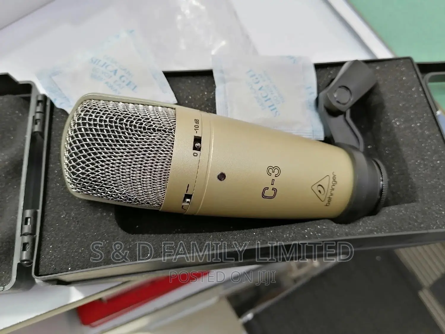Behringer C3 Condensor Microphone