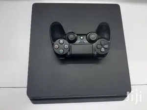 Slim Playstation