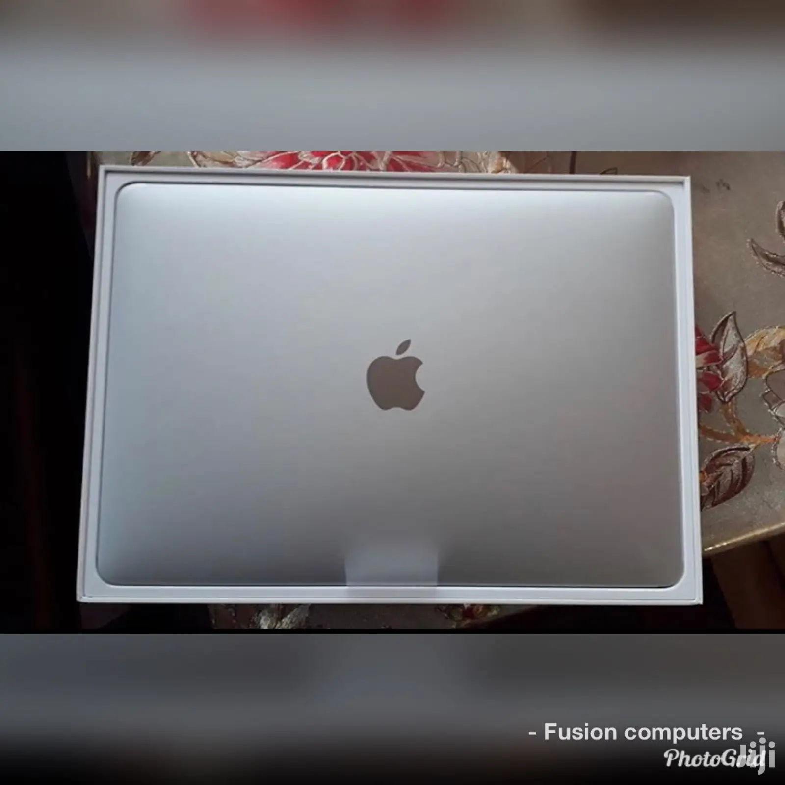 New Laptop Apple MacBook Pro 16GB Intel Core i7 512GB
