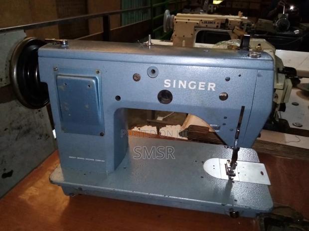 Sewing Machine - thumbnail 3