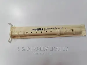 Yamaha Saprano Descant Recorder