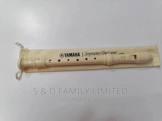 Yamaha Saprano Descant Recorder - thumbnail 2