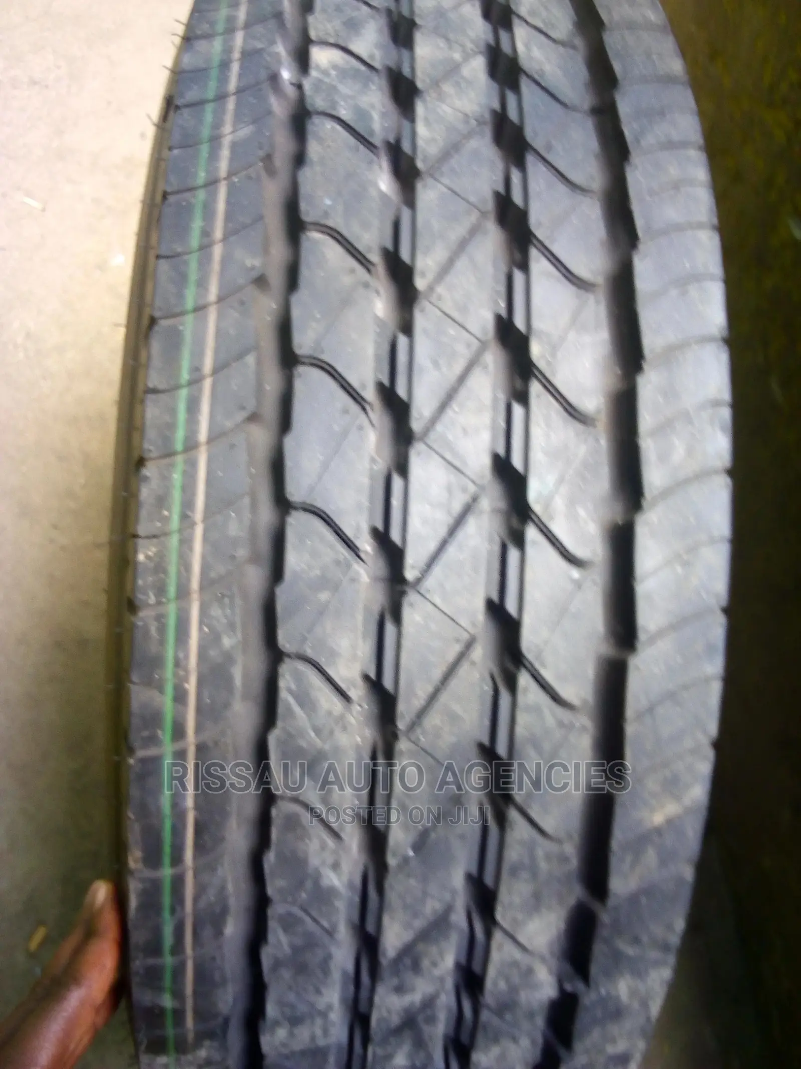 235/75 R 17.5 Good Year Tyres