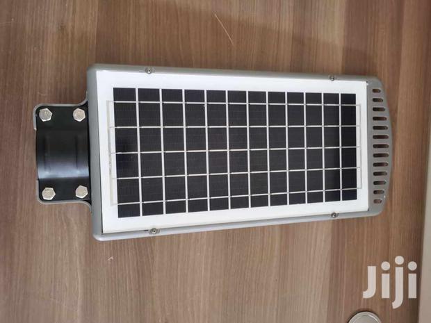 100w Solar Street Light - thumbnail 2