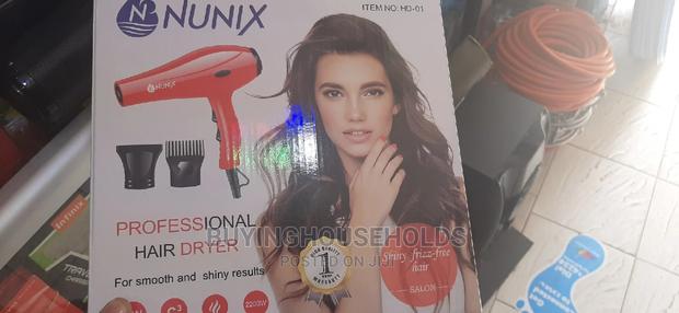 Nunix Blow Dryer - thumbnail 4