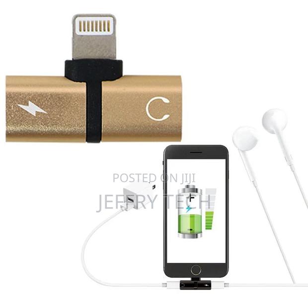 Lightning To 3.5mm AUX Audio Headphone & Lightning Adapter
